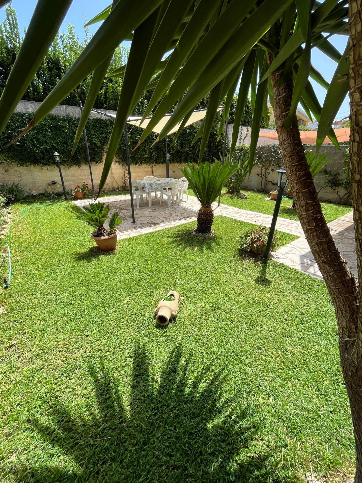 Villa Relax Lido di Noto Екстер'єр фото